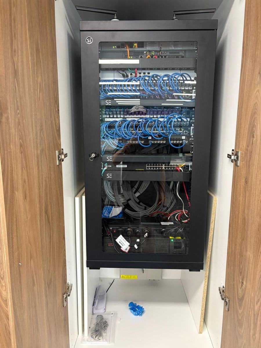 Structured data and communications rack fit-out